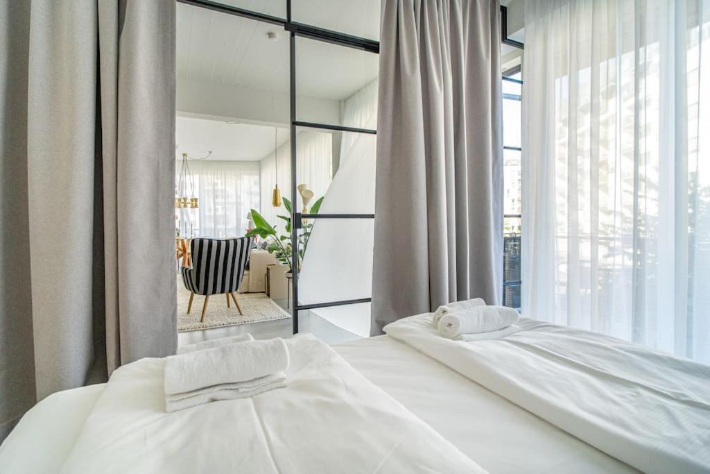 Apartment Scandinavian Premium Atelier - Spacious Comfort *