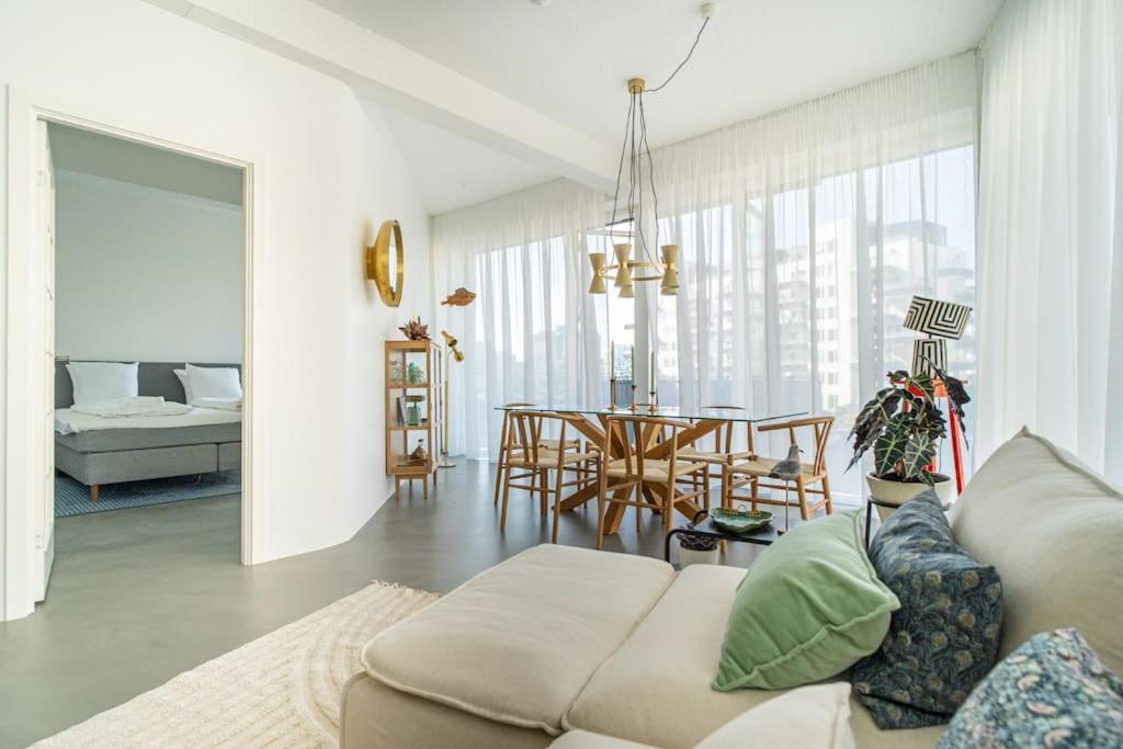 Apartment Scandinavian Premium Atelier - Spacious Comfort *